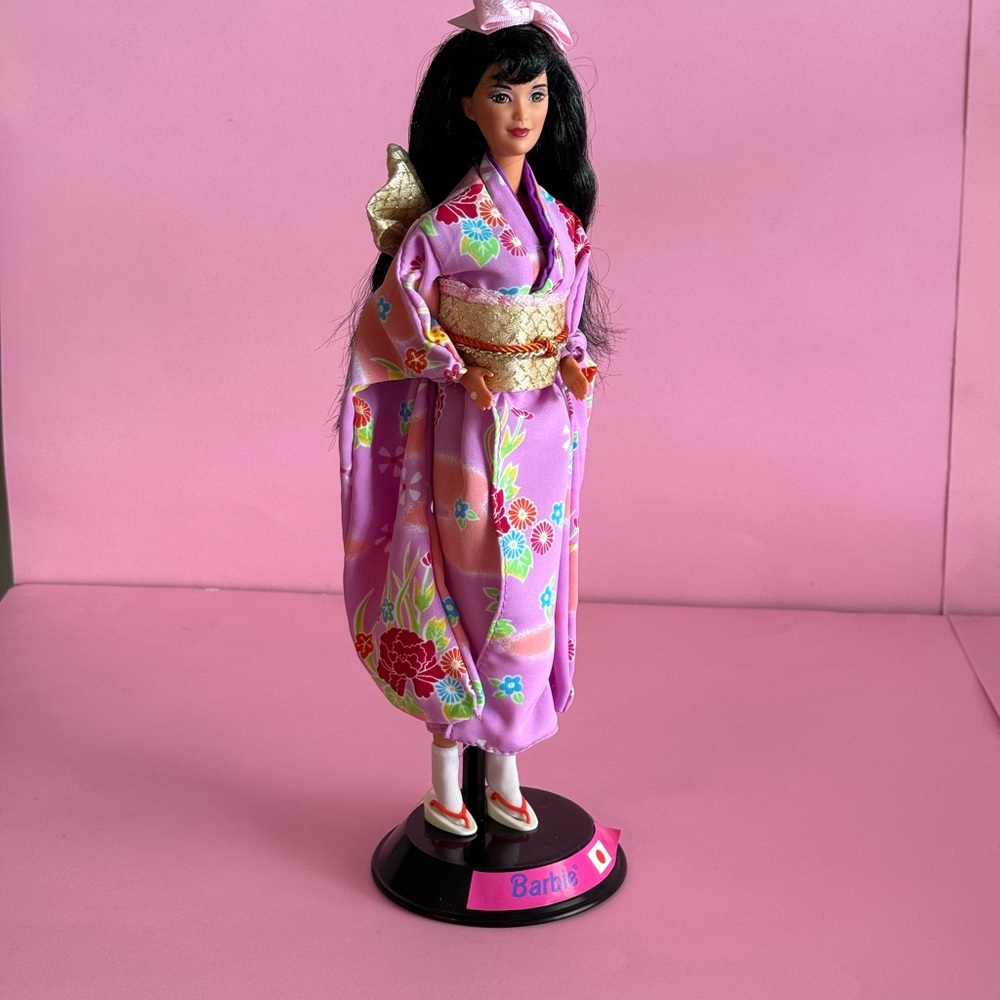 Kira Barbie in floral Pink Kimono princess of the world